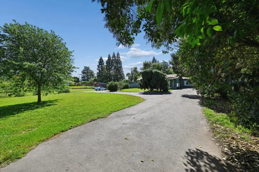 8820 Sunset Avenue, Fair Oaks, CA 95628 - #3