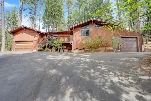4949 Steelhead Lane, Pollock Pines, CA 95726