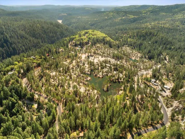 12399 Pawnee Trail, Nevada City, CA 95959