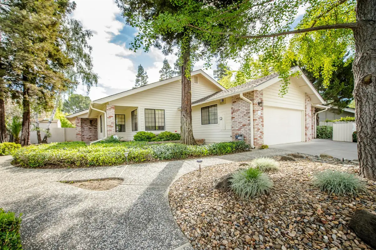 725 Fairview Drive, Woodland, CA 95695 - #1