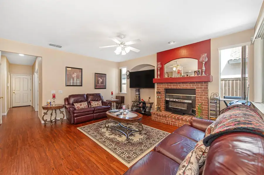 9535 Clarke Farms Road, Elk Grove, CA 95624 - #3