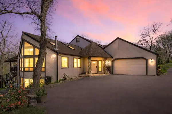 22174 Jennifer Drive, Grass Valley, CA 95949