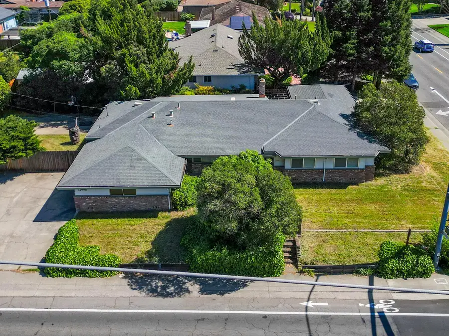 11990 Fair Oaks Boulevard, Fair Oaks, CA 95628 - #2