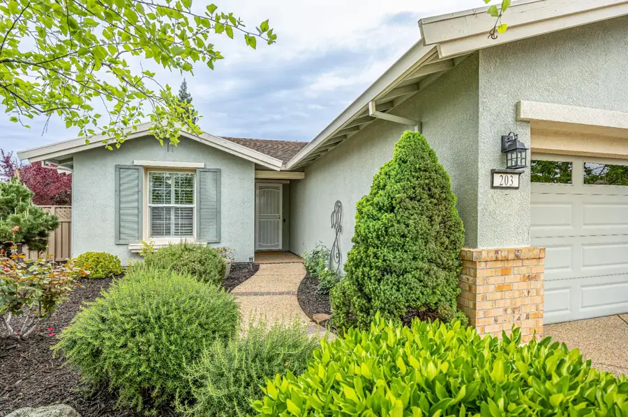 203 Harper Court, Lincoln, CA 95648 - #2