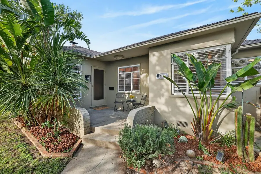 3708 30th Street, Sacramento, CA 95820 - #3