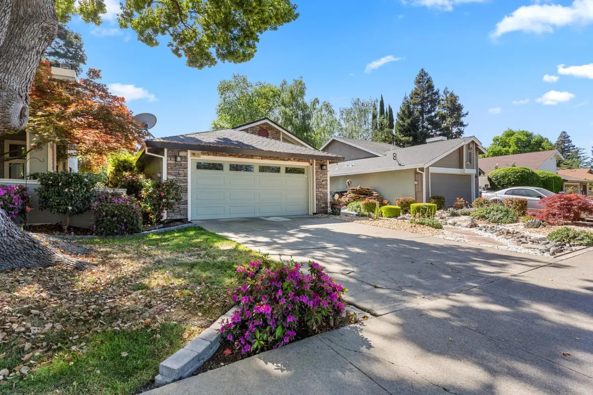 482 De Mar Drive, Sacramento, CA 95831 - #1