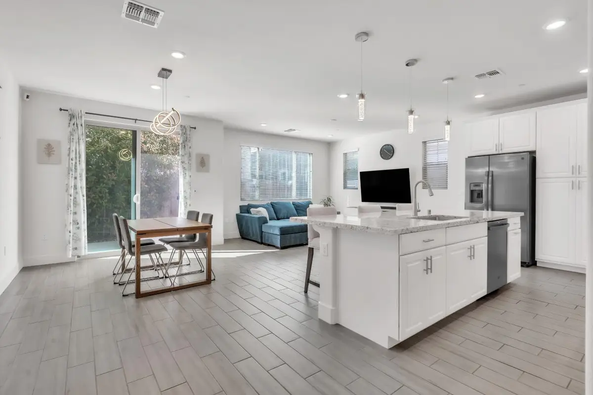 8840 Solo Way, Elk Grove, CA 95757 - #1