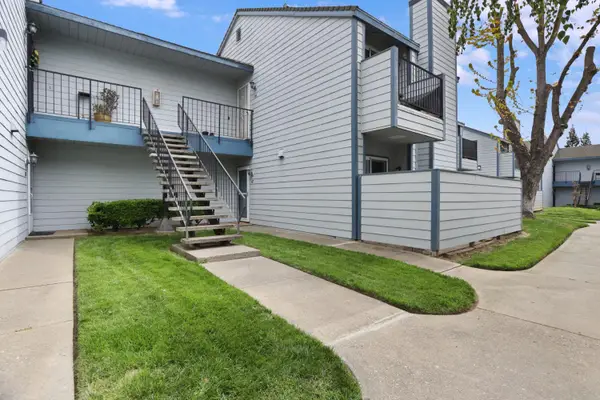 445 Almond Drive #67, Lodi, CA 95240