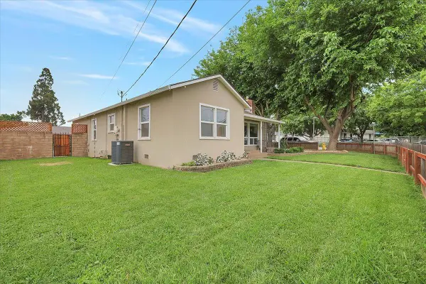 64 Michigan Street, Yuba City, CA 95991