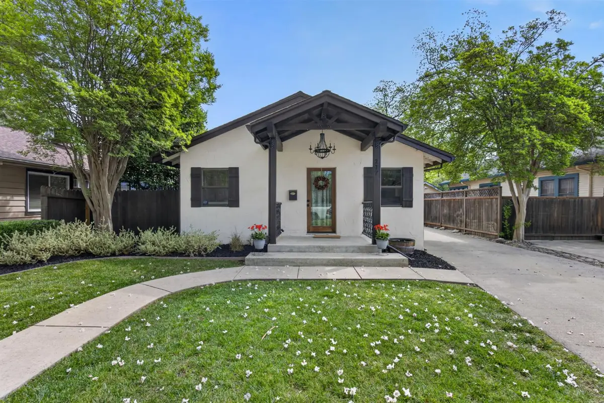 217 Earl Avenue, Roseville, CA 95678 - #1