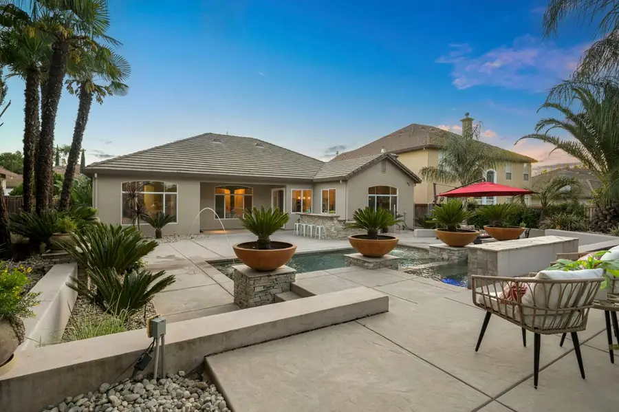 201 Heredia Court, Roseville, CA 95747 - #2