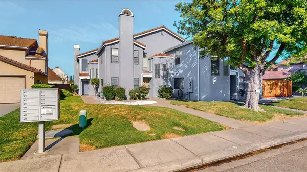 3661 La Mancha Place, Turlock, CA 95382