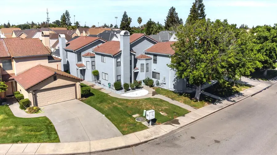 3661 La Mancha Place, Turlock, CA 95382 - #3