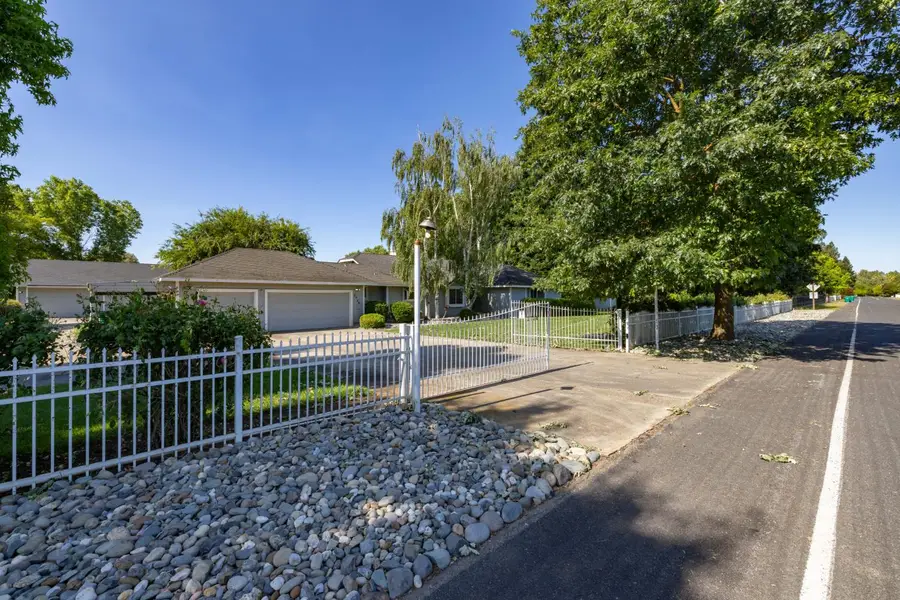 2738 Stony Creek Circle, Acampo, CA 95220 - #3