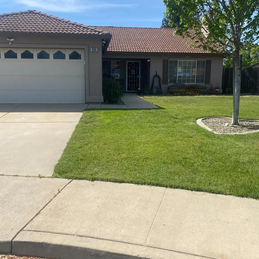 1095 Skyway Court, Turlock, CA 95380 - #3