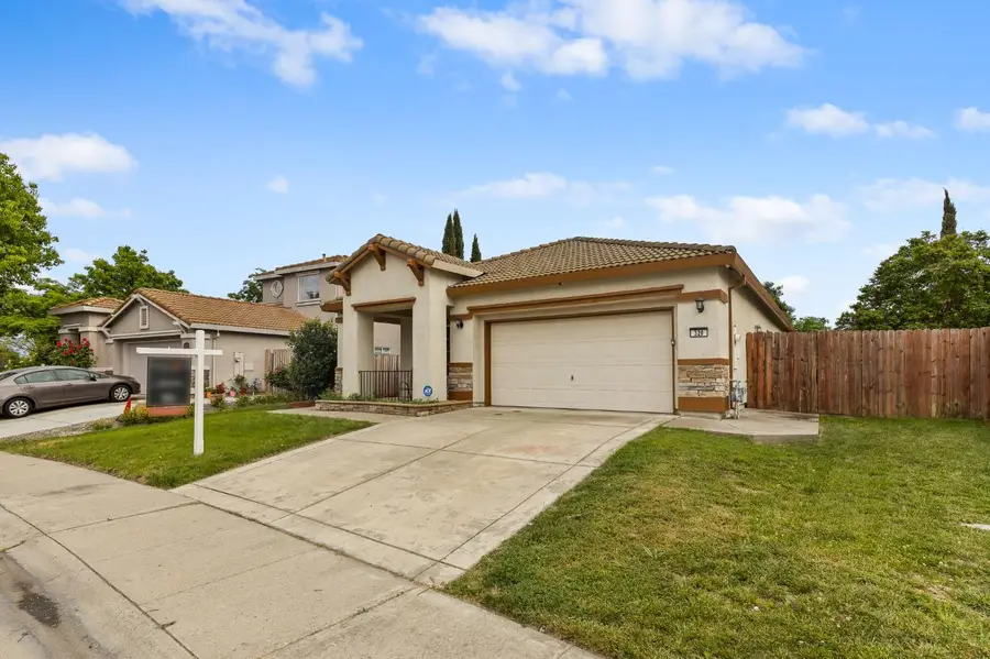320 Arnold Gamble Circle, Sacramento, CA 95835 - #2