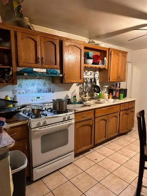 1151 W 11th Street, Merced, CA 95341 - #3