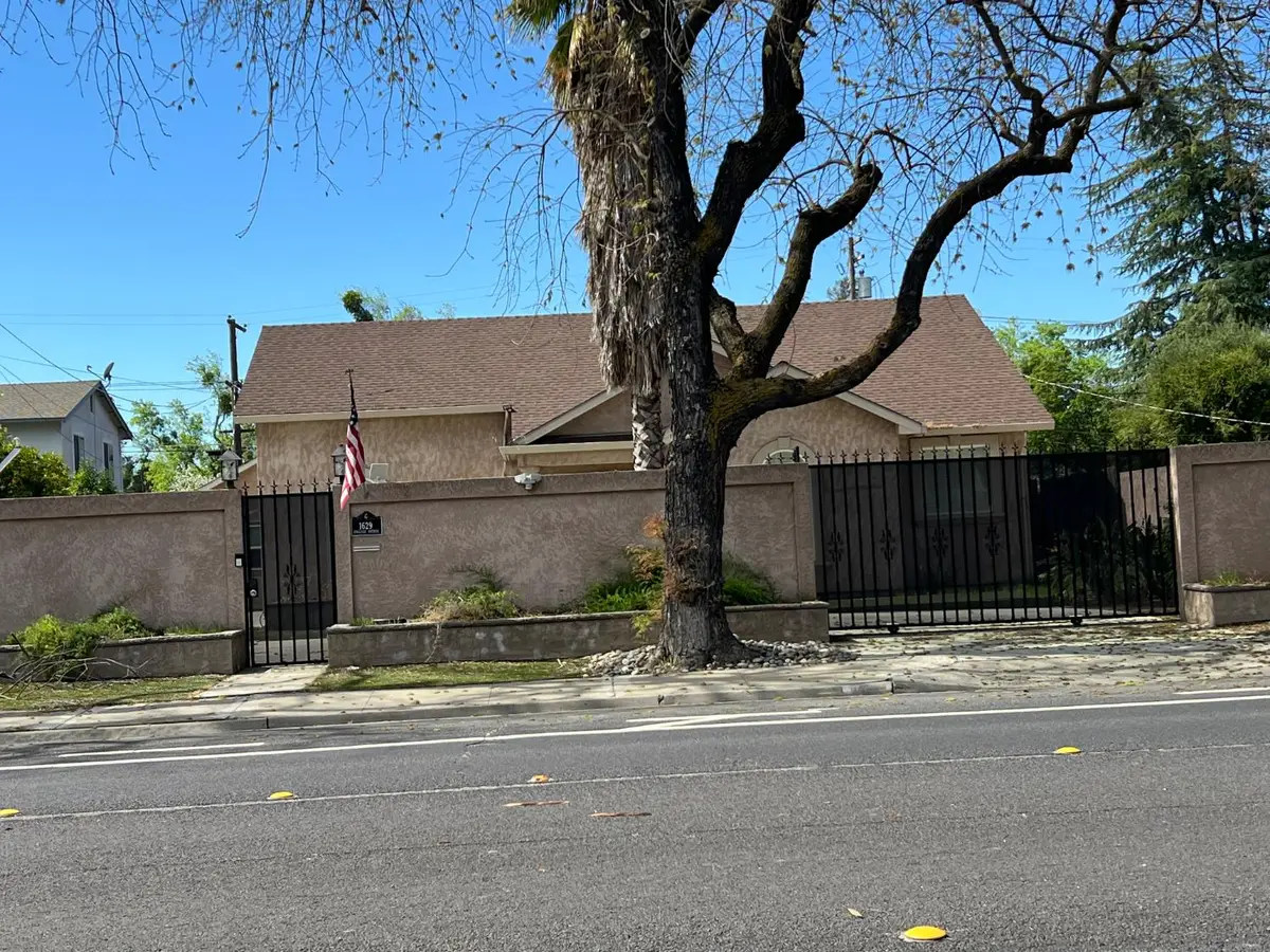 1629 College Avenue, Modesto, CA 95350 - #1