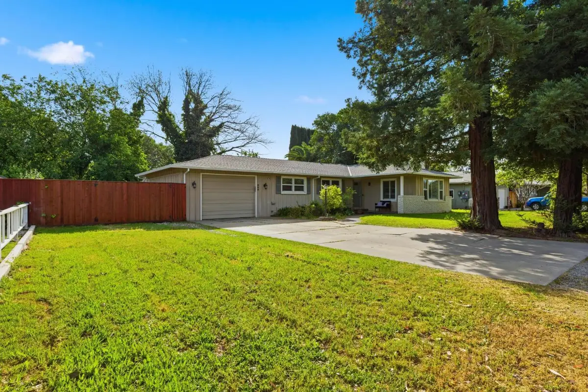 930 Jones Rd, Yuba City, CA 95991 - #1