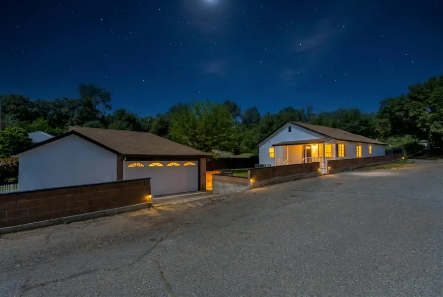 185 Mill Street, Sutter Creek, CA 95685 - #2