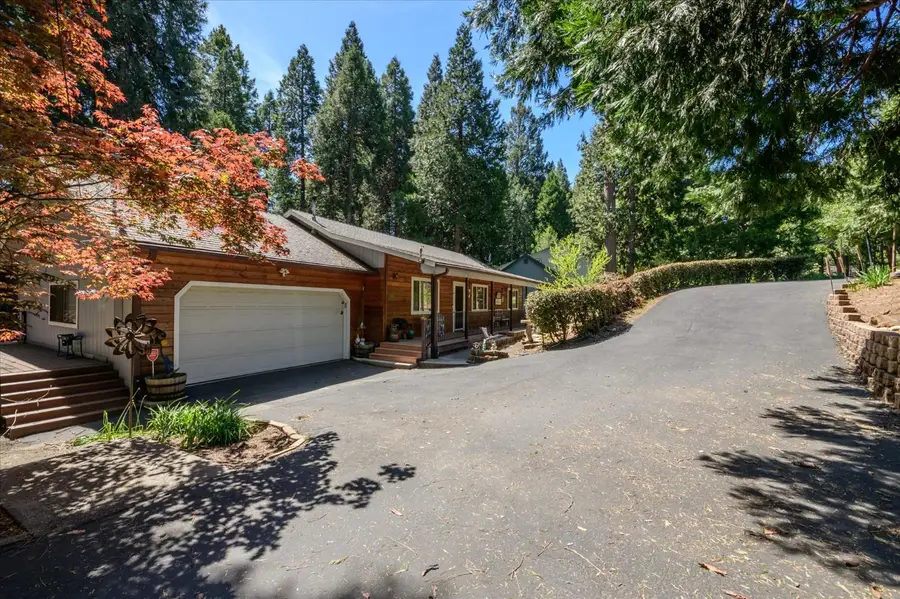 6480 Granite Trail, Pollock Pines, CA 95726 - #2