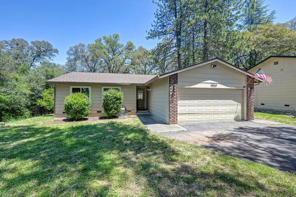 14069 Torrey Pines Drive, Auburn, CA 95602 - #1