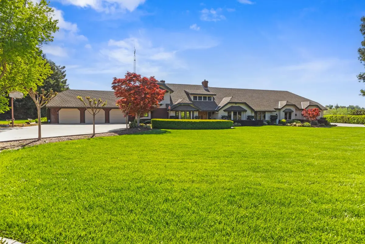 9000 Oak View Drive, Oakdale, CA 95361 - #1