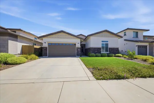 6911 Saratoga Estates Drive, El Dorado Hills, CA 95762