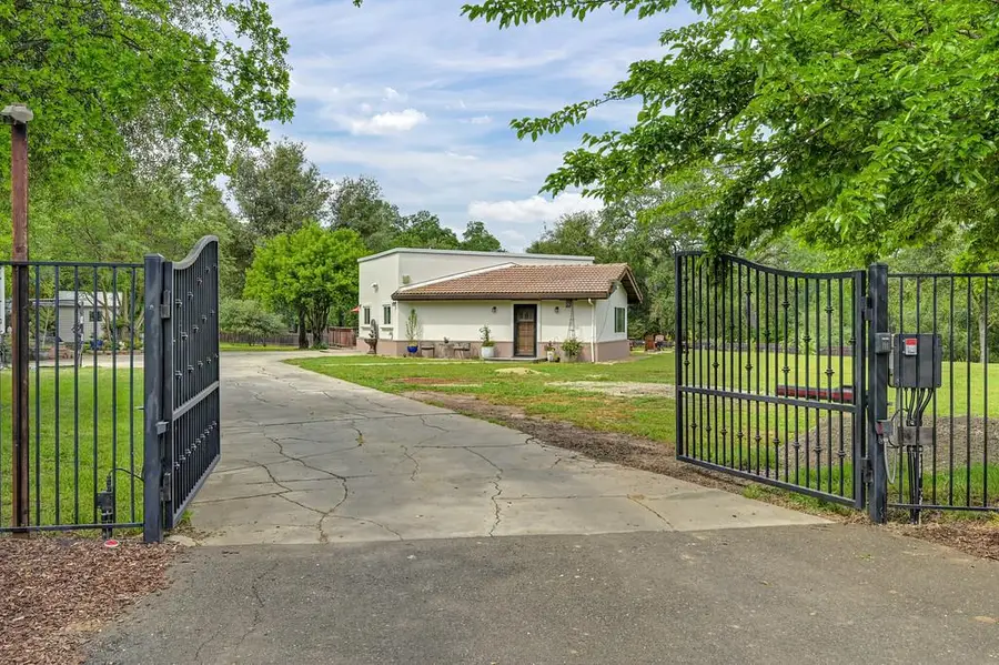 9100 Billy Mitchell Boulevard, Roseville, CA 95747 - #3