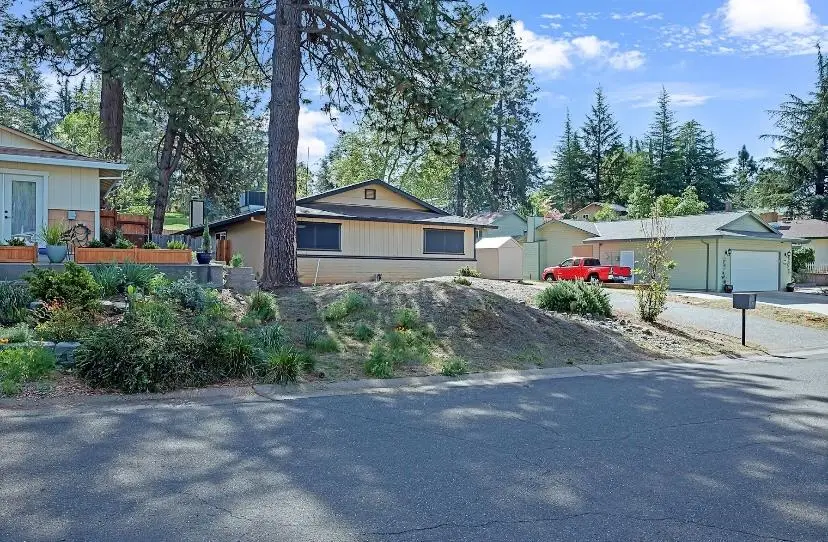 3087 Camino Ct, Camino, CA 95709 - #2