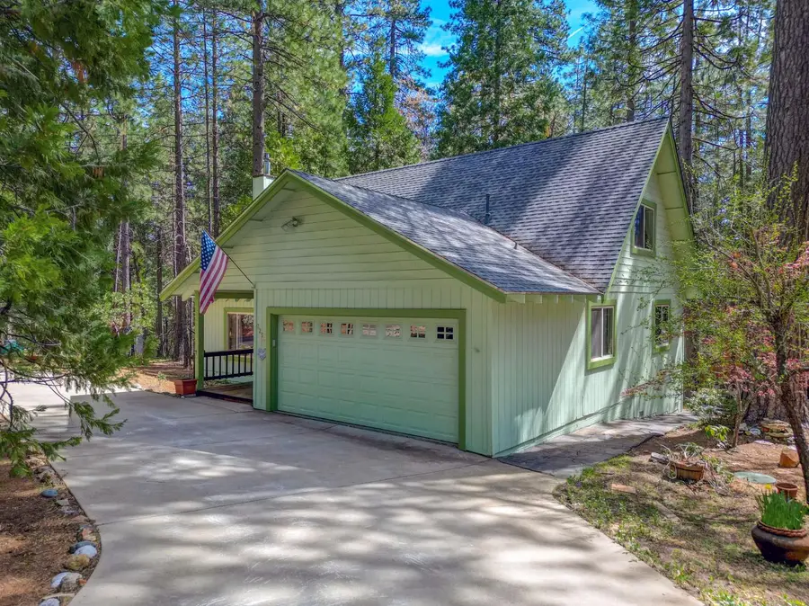 2254 Country Club Drive, Arnold, CA 95223 - #2