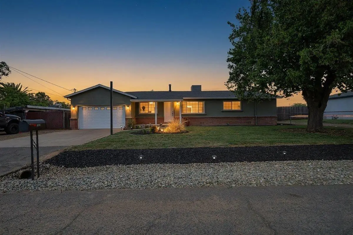 229 W Delano Street, Elverta, CA 95626 - #1