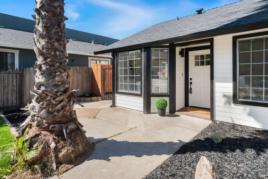 5111 Coppersmith Ave, Sacramento, CA 95838 - #2