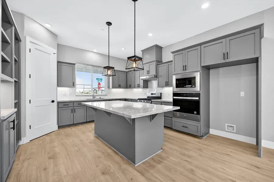 901 Acadia Court, Roseville, CA 95747 - #3