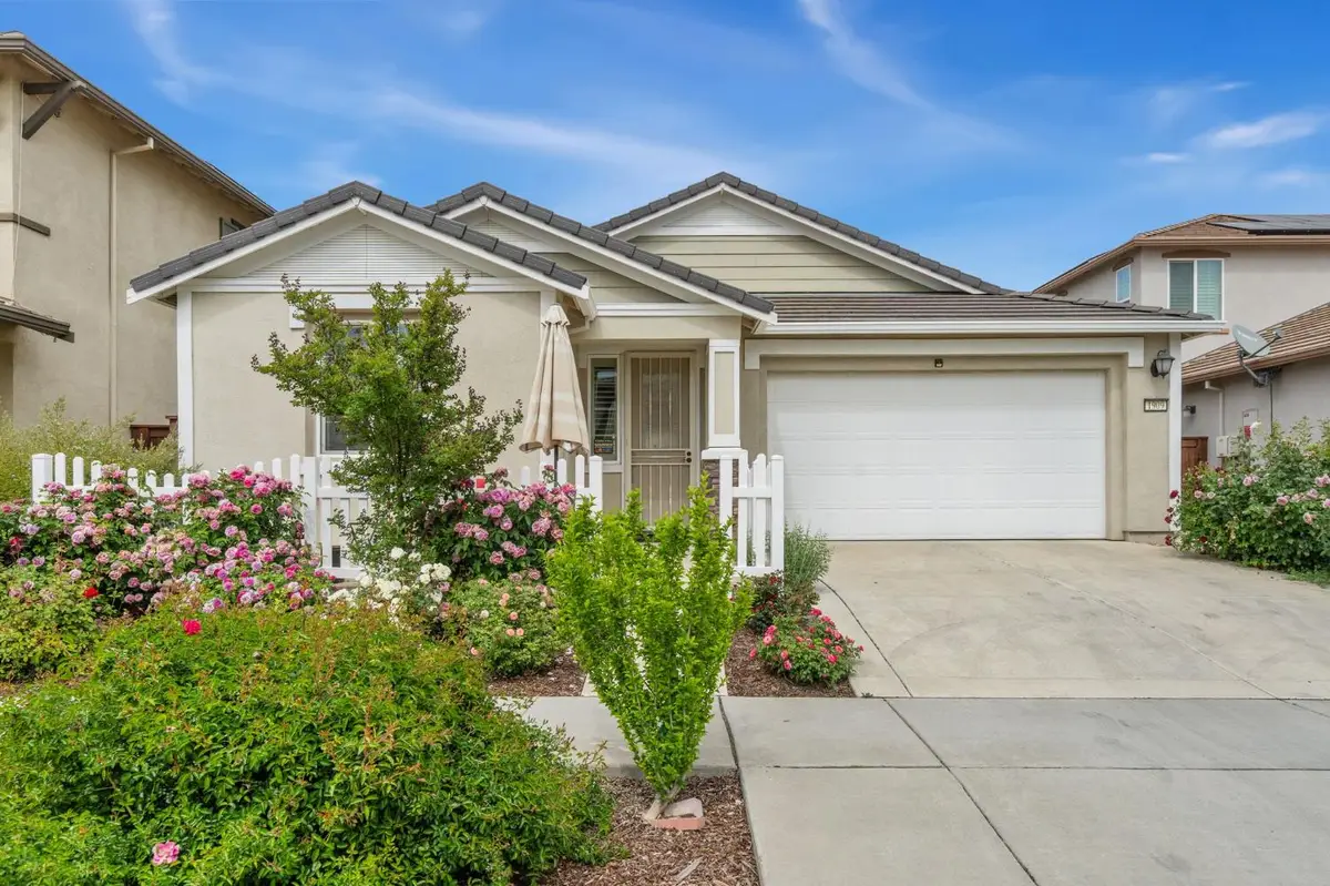 1909 Herrera Drive, Woodland, CA 95776 - #1