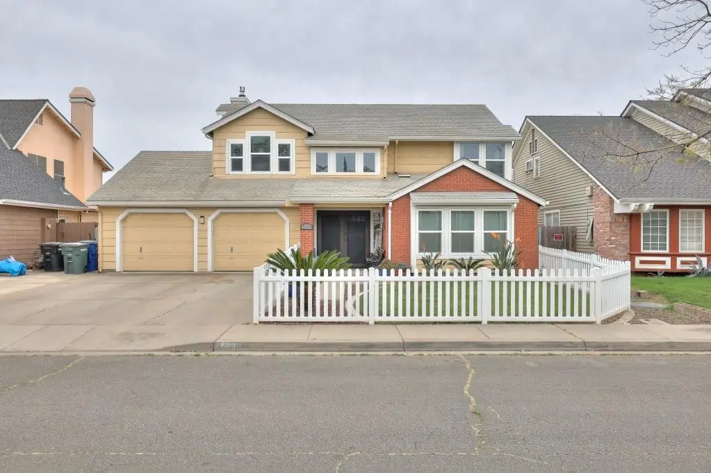 2820 Glasgow Drive, Ceres, CA 95307 - #1