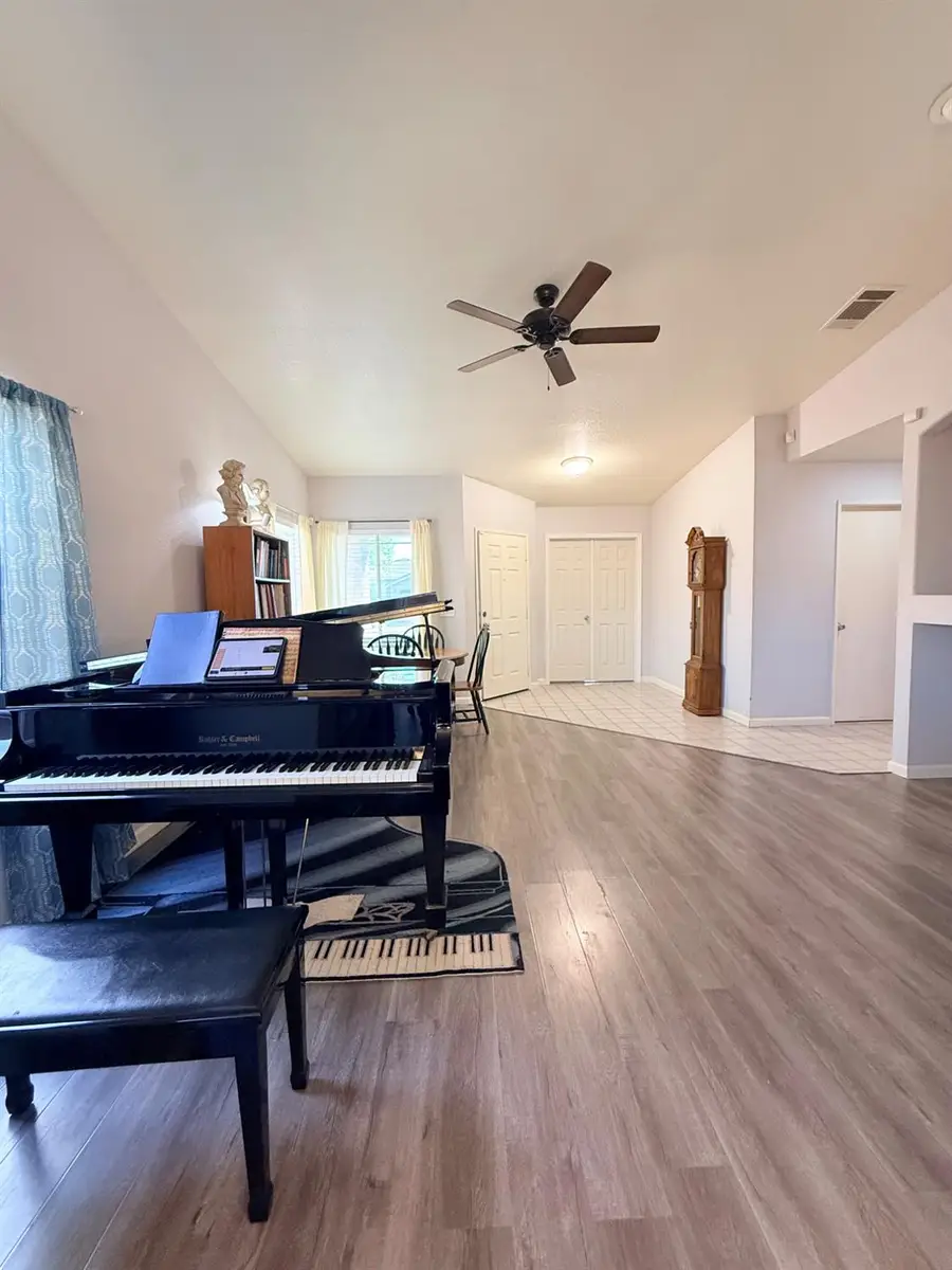 4929 Miramare, Stockton, CA 95206 - #3