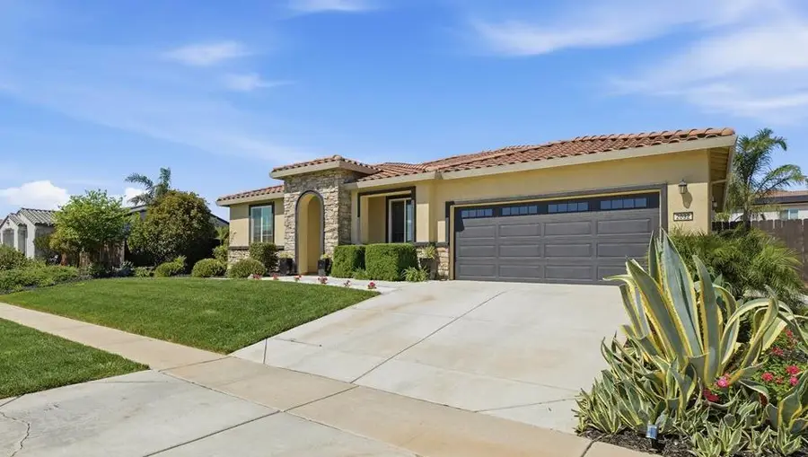 2032 Coffee Creek Way, Plumas Lake, CA 95961 - #2