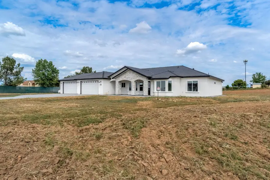 21035 Forest Glen Road, Madera, CA 93638 - #3
