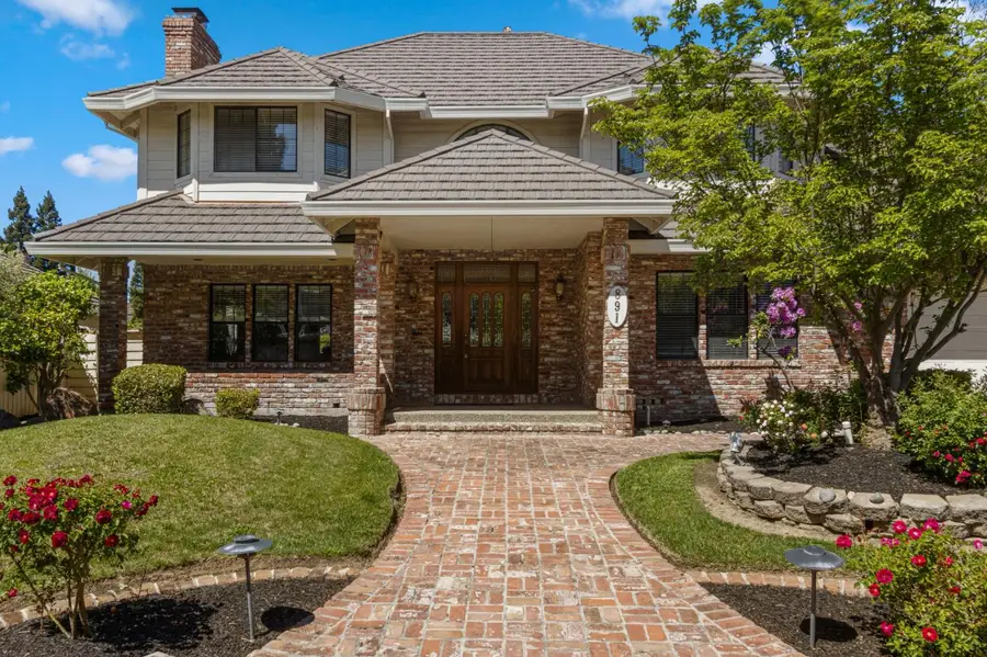 891 Shore Breeze Drive, Sacramento, CA 95831 - #2