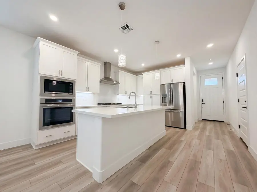 914 Lucent Street, El Dorado Hills, CA 95762 - #2