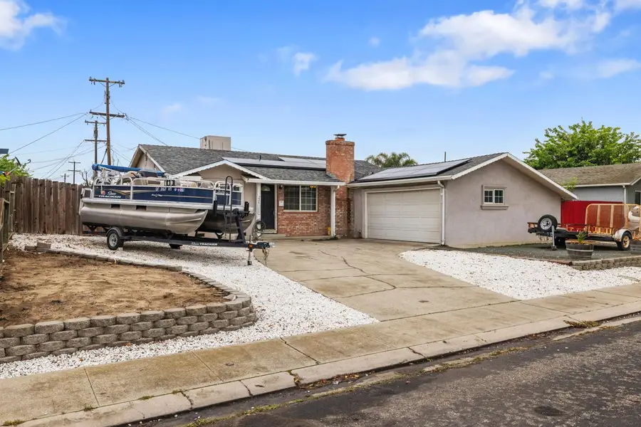 224 El Capitan Avenue, Manteca, CA 95337 - #2