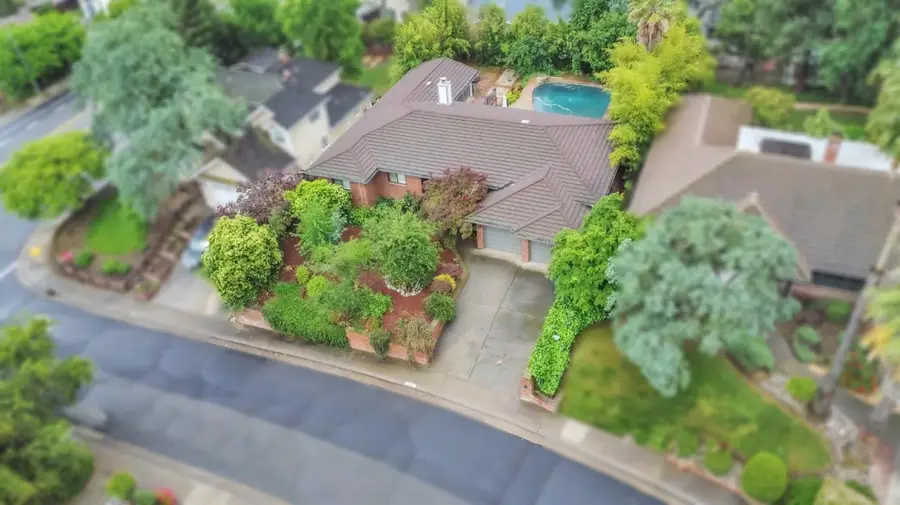 8484 Oakwind Court, Orangevale, CA 95662 - #2