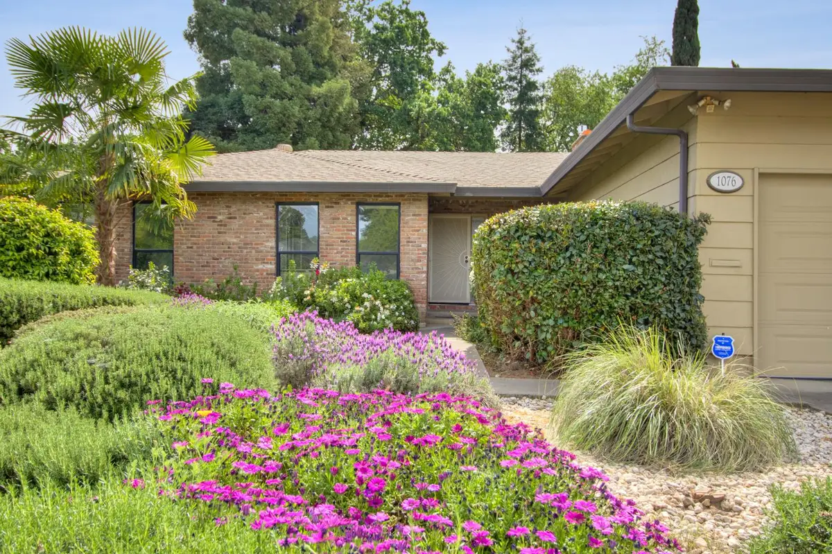 1076 Sand Bar Circle, Carmichael, CA 95608 - #1