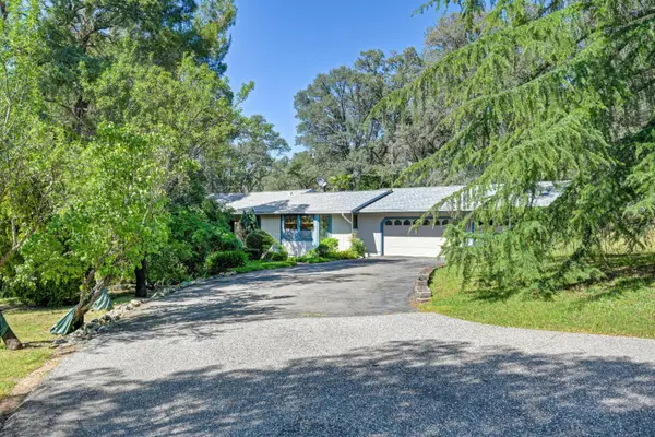 4220 Miller Oak Drive, Auburn, CA 95602
