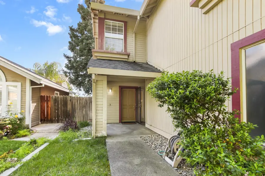 114 Pinedale Avenue, Sacramento, CA 95838 - #2