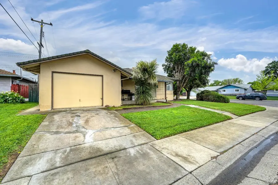 7101 21st Street, Sacramento, CA 95822 - #2