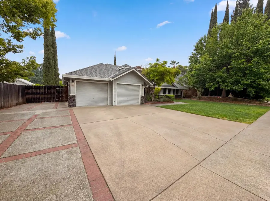 703 Shasta Street, Roseville, CA 95678 - #2