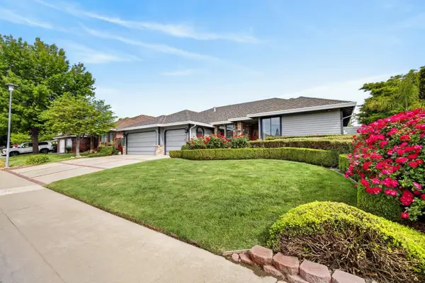 353 Deer River Way, Sacramento, CA 95831
