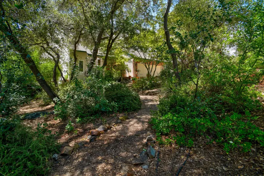 2547 Lakeridge Oaks Drive, El Dorado Hills, CA 95762 - #2